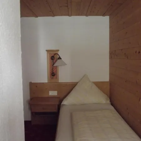 Alpengasthof Hochlenzer Берхтесгаден